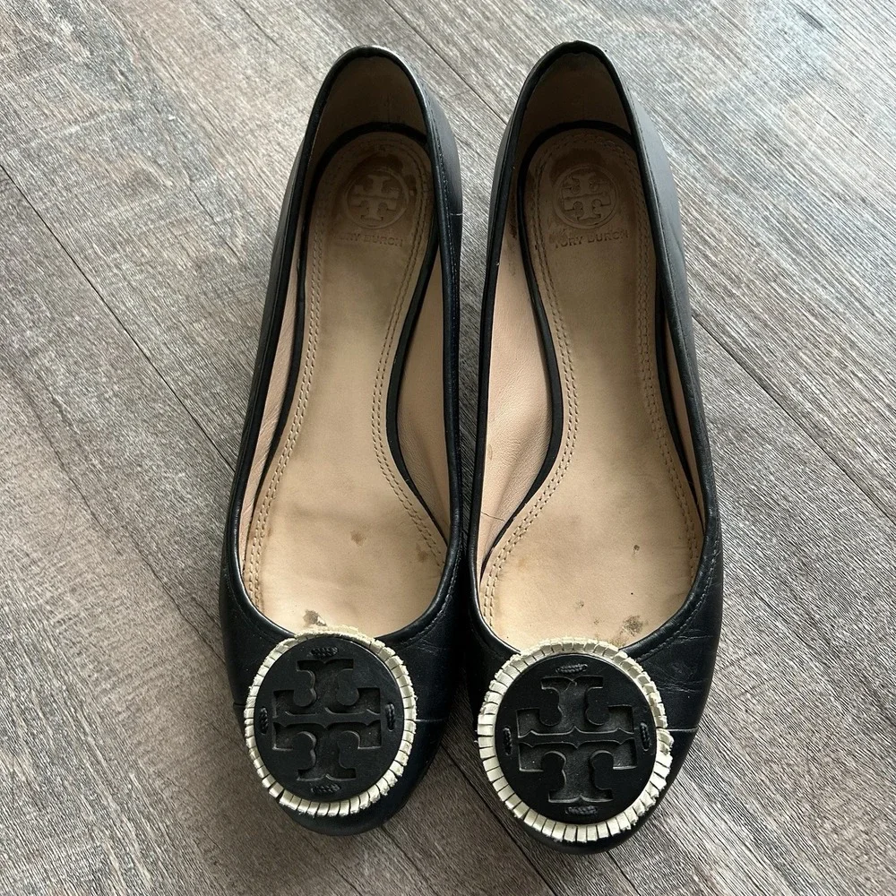 TORY BURCH Black Chelsea Leather Ballet Flats Shoes Womens Sz 8.5M